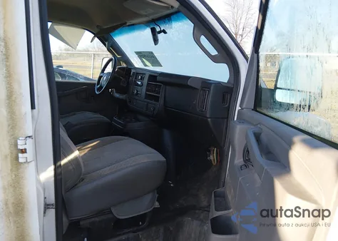 2016 Chevrolet Express 2500 Work Van from USA, damaged, VIN 1GCWGAFF4G1118399